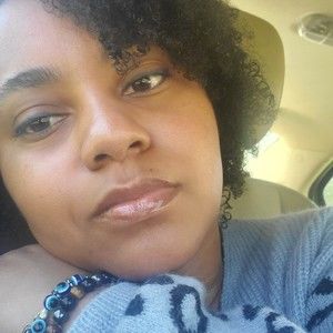 Meet your Posher, Lashondra